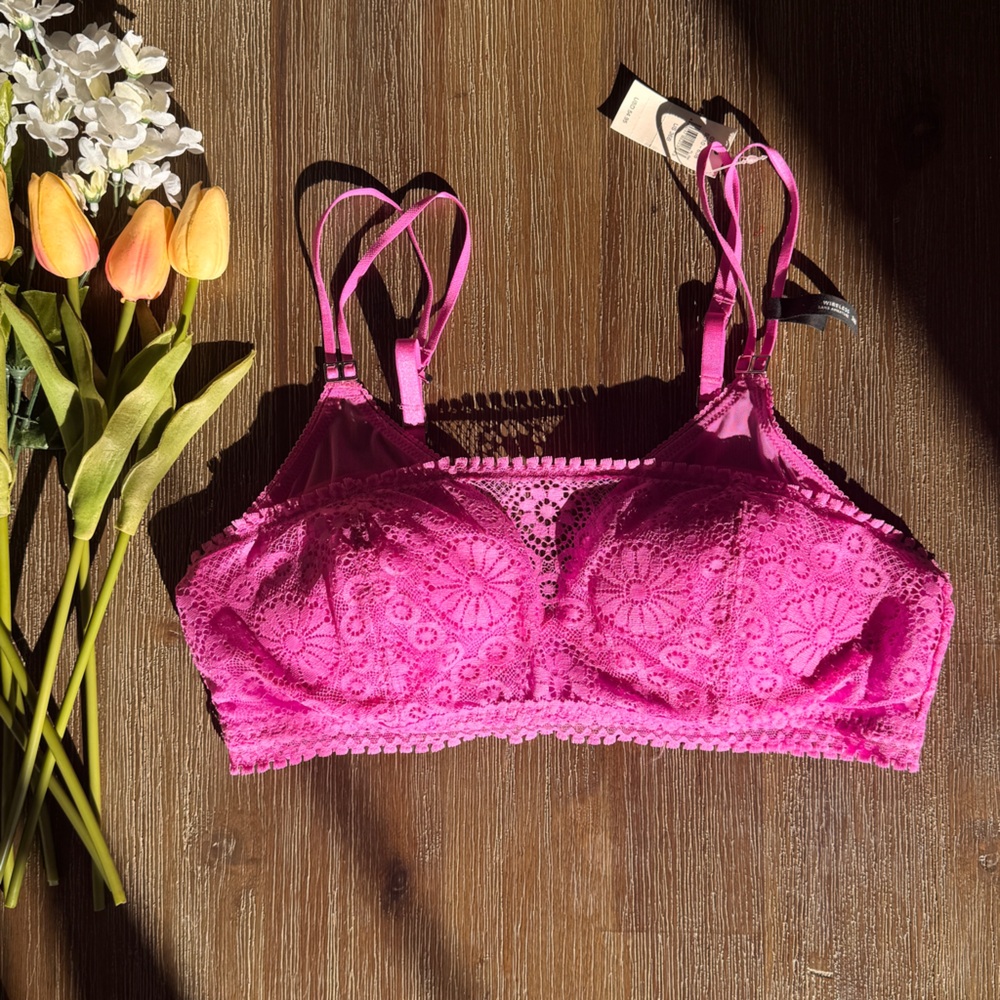 Aerie Pink Lace Bra